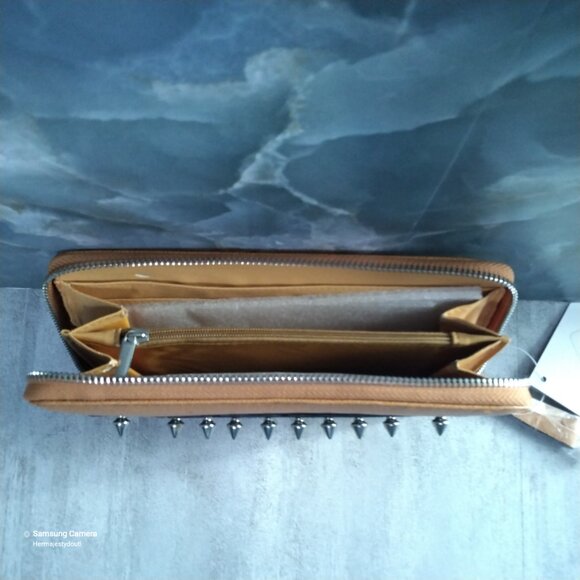 Vegan Ruby Blue Couture Autumn Colors Silver Studded Boho Zip-Around Wallet NWT - Picture 2 of 6